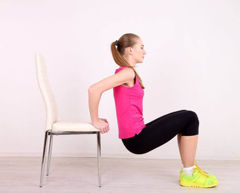 tricep-dips